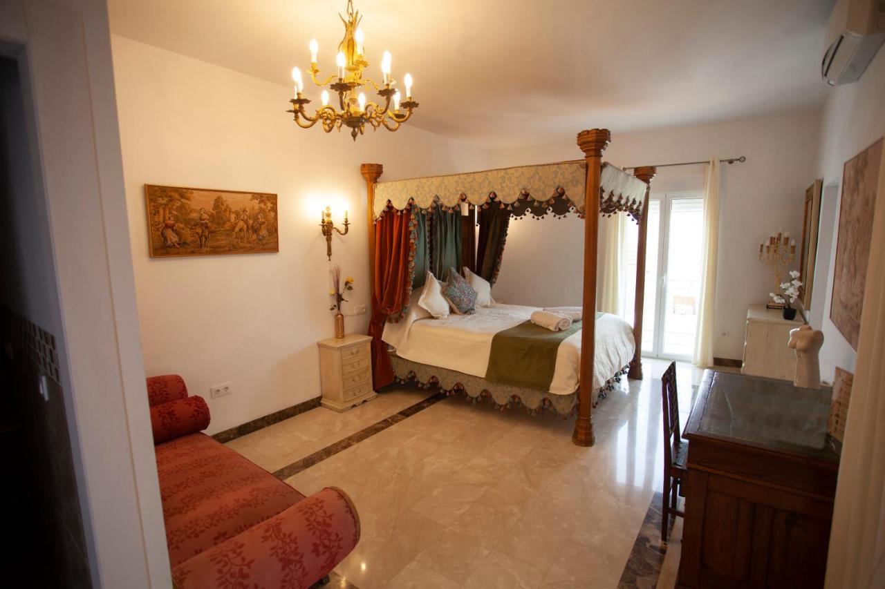 El Palacete De Cuevas Casa rural *