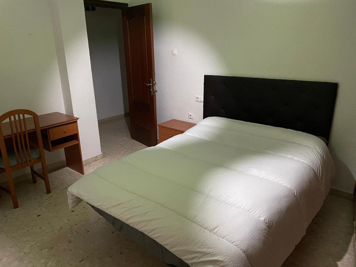 Apartamento Habitación En El Centro De *