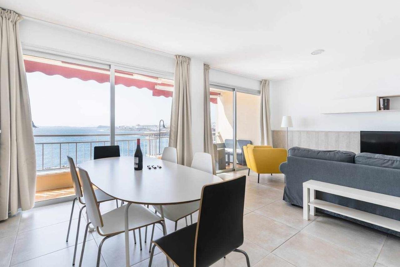 Piso En Primera Linea Con Vistas Directas Al Mar Apartamento