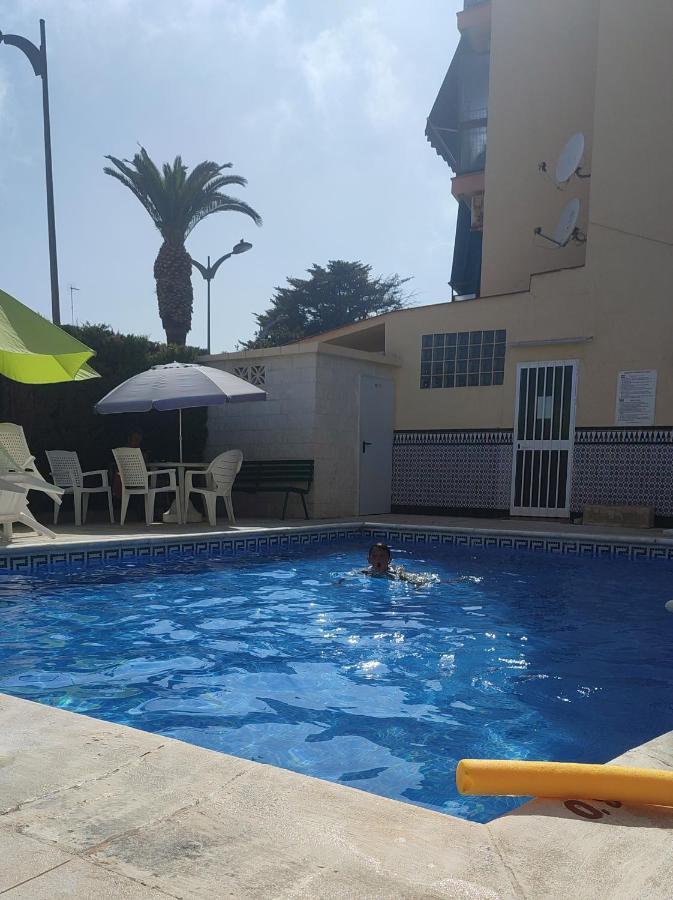 Apto. Residencial En Con Piscina. Apartamento Torremolinos