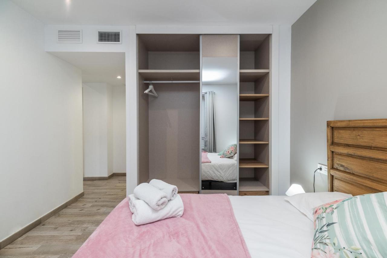 Moderno En Centro De Apartamento Granada
