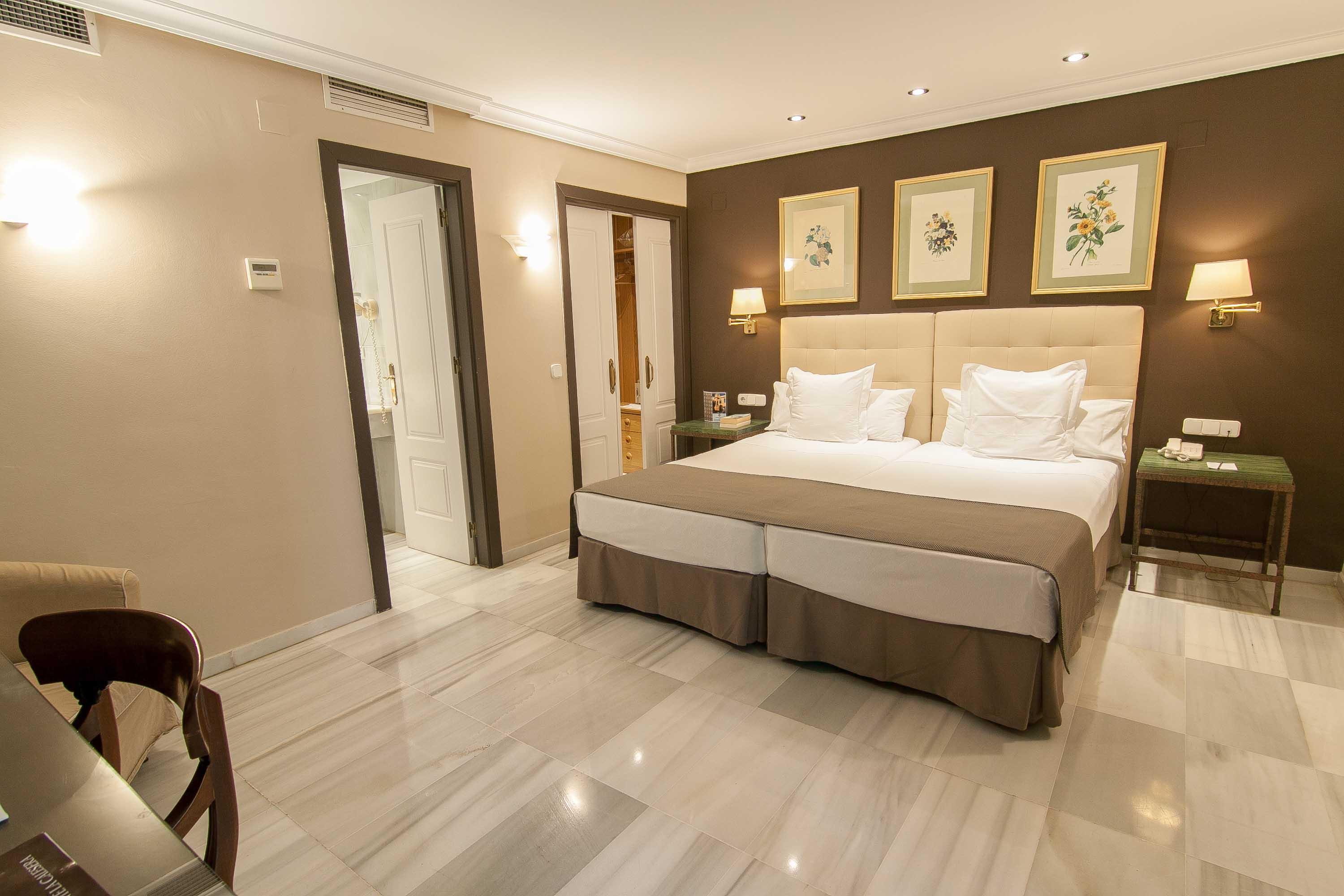 Hotel San Gil 4*