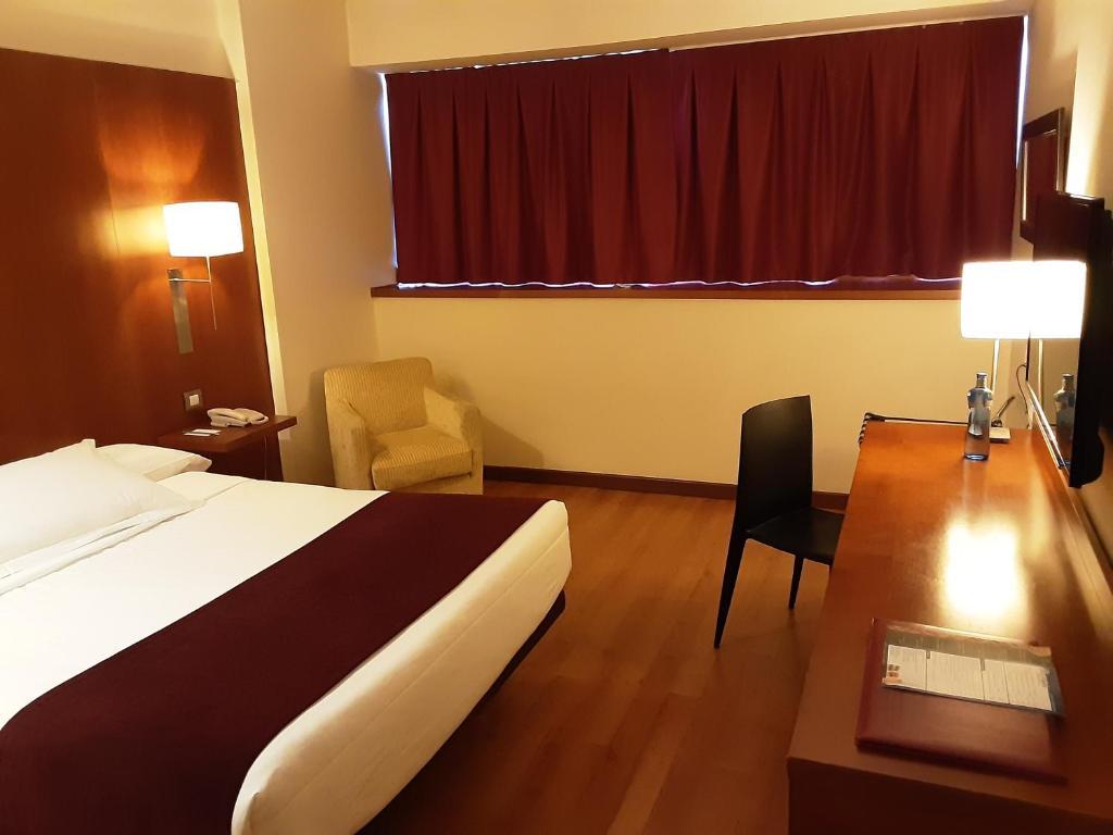 Xon's Valencia Hotel 4*