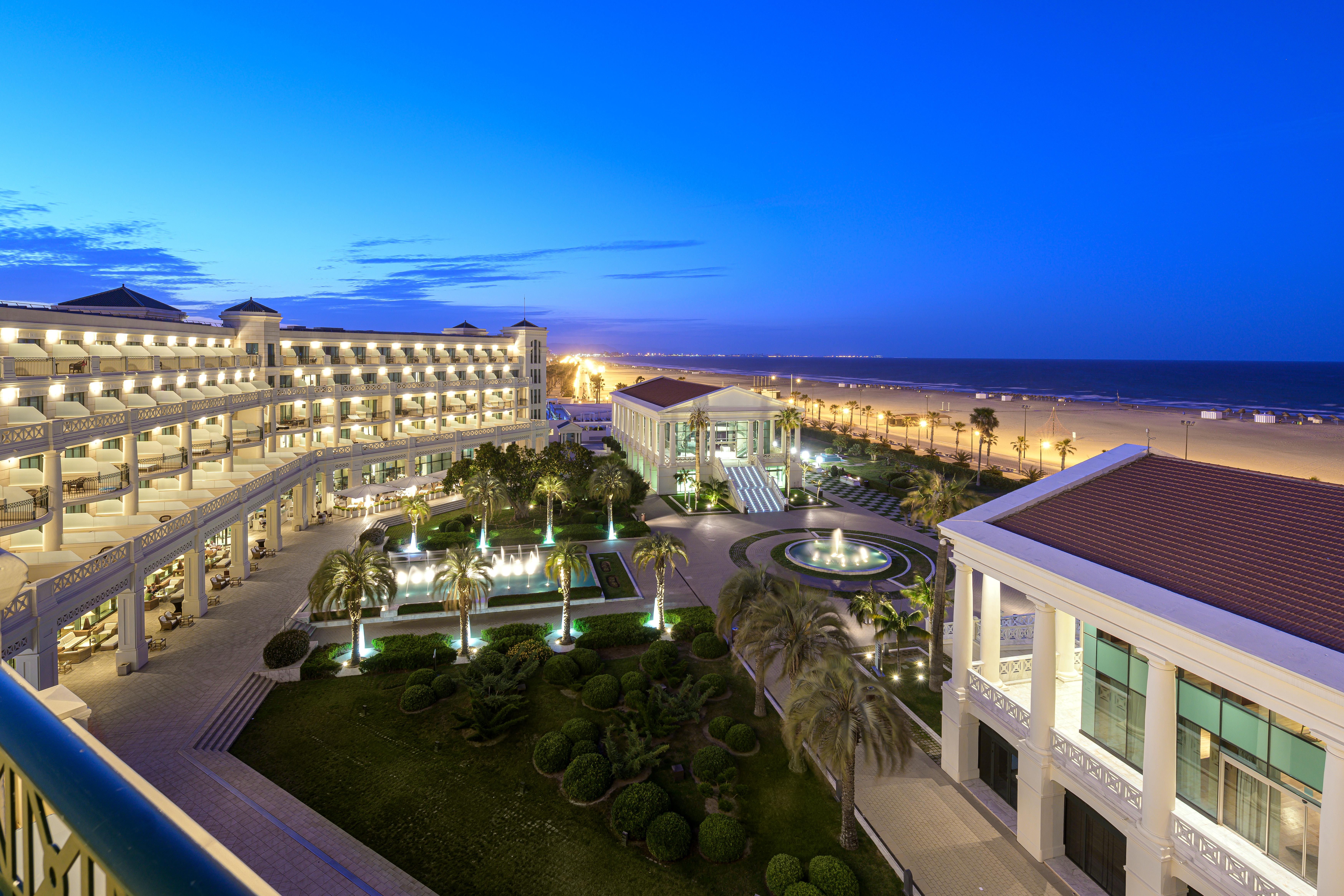 Arenas Balneario Hotel 5*