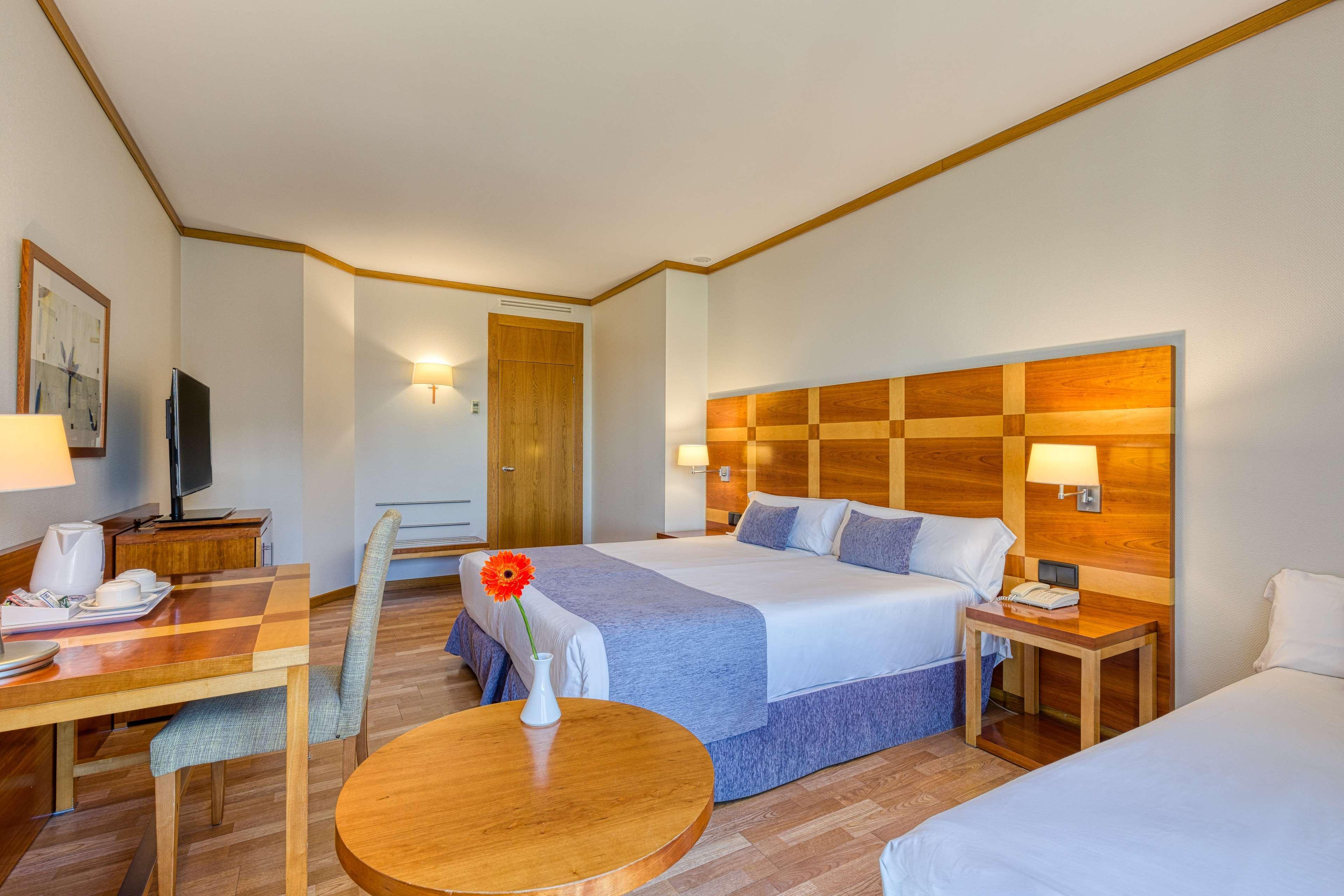 Senator Parque 4*