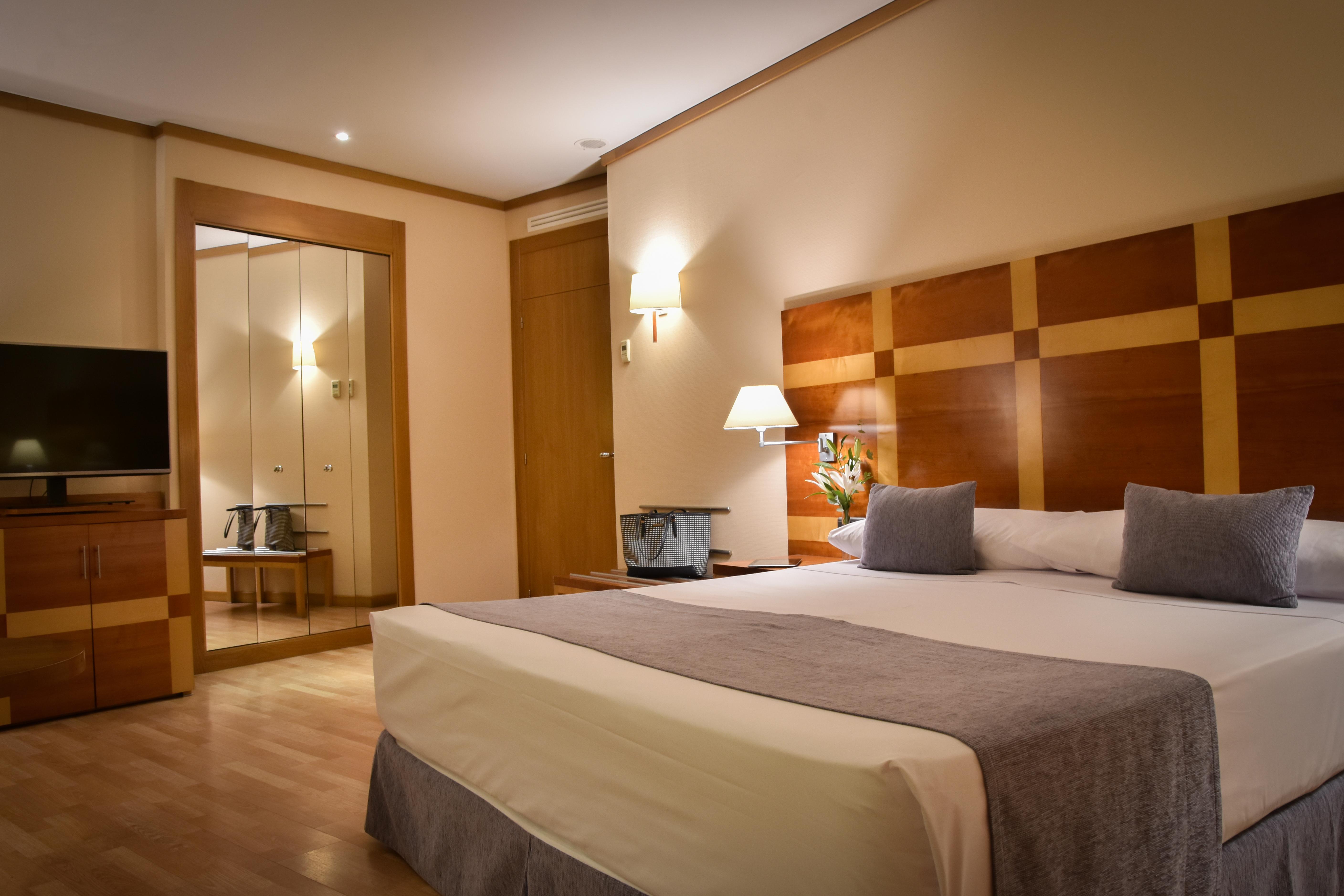 Senator Parque 4*