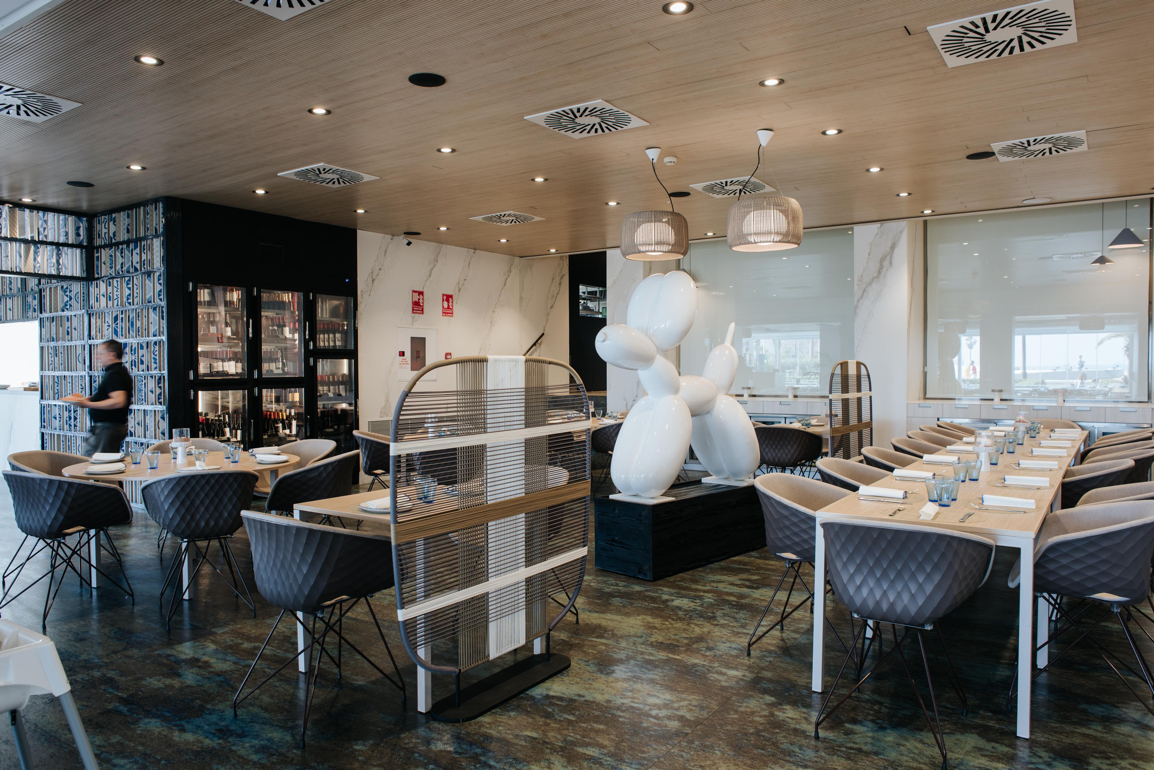 Hotel Neptuno Playa & 4*