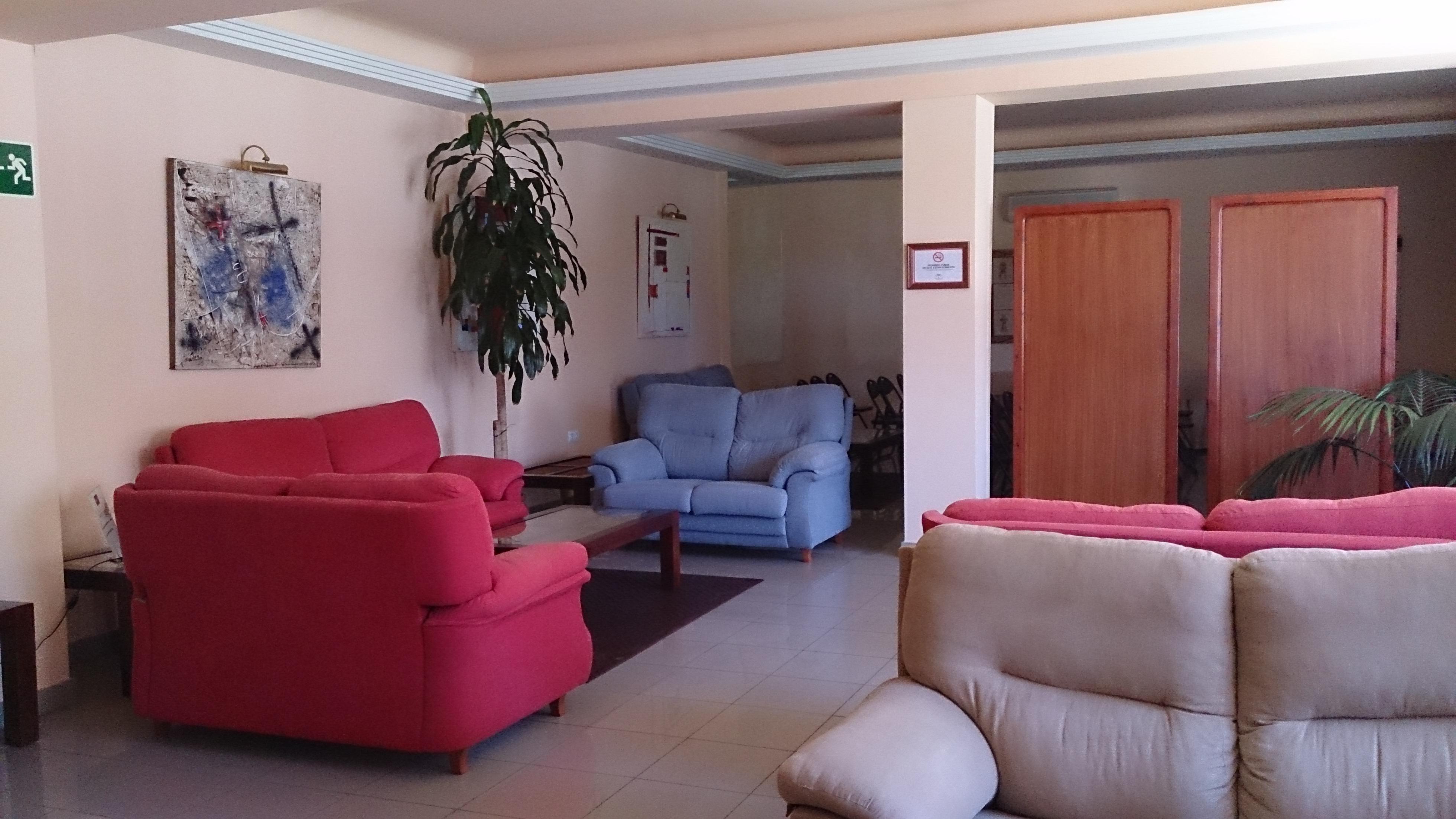 Center 3*