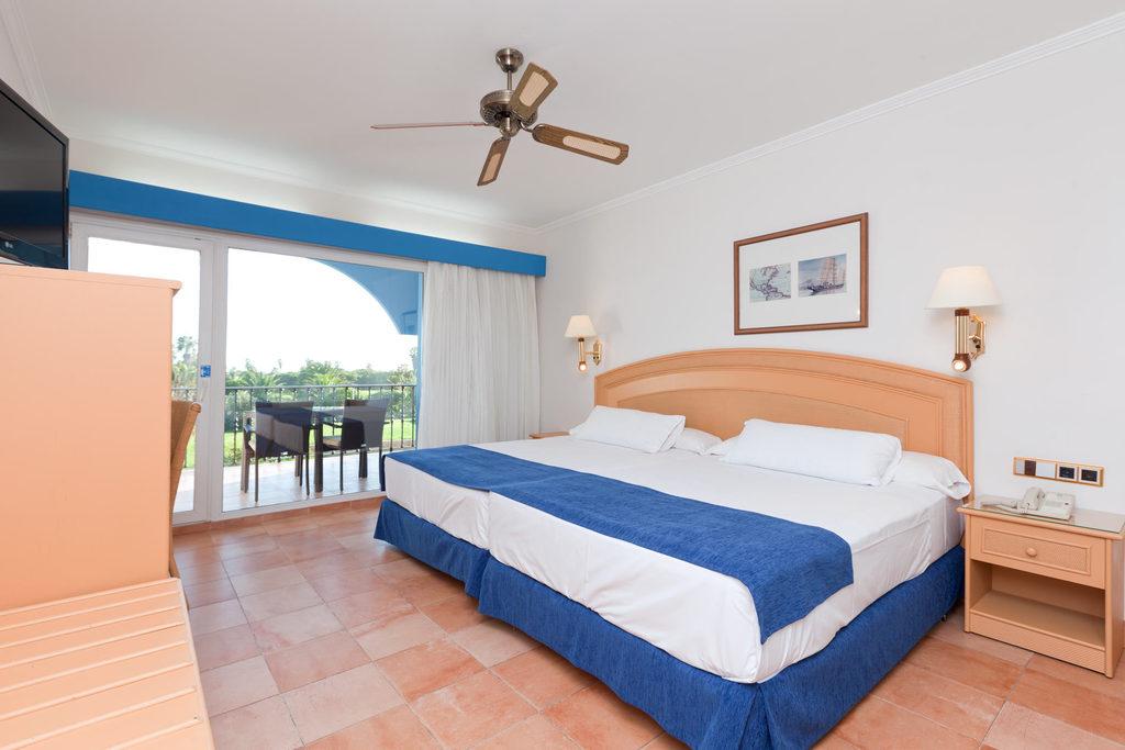 Playaballena Hotel 4*