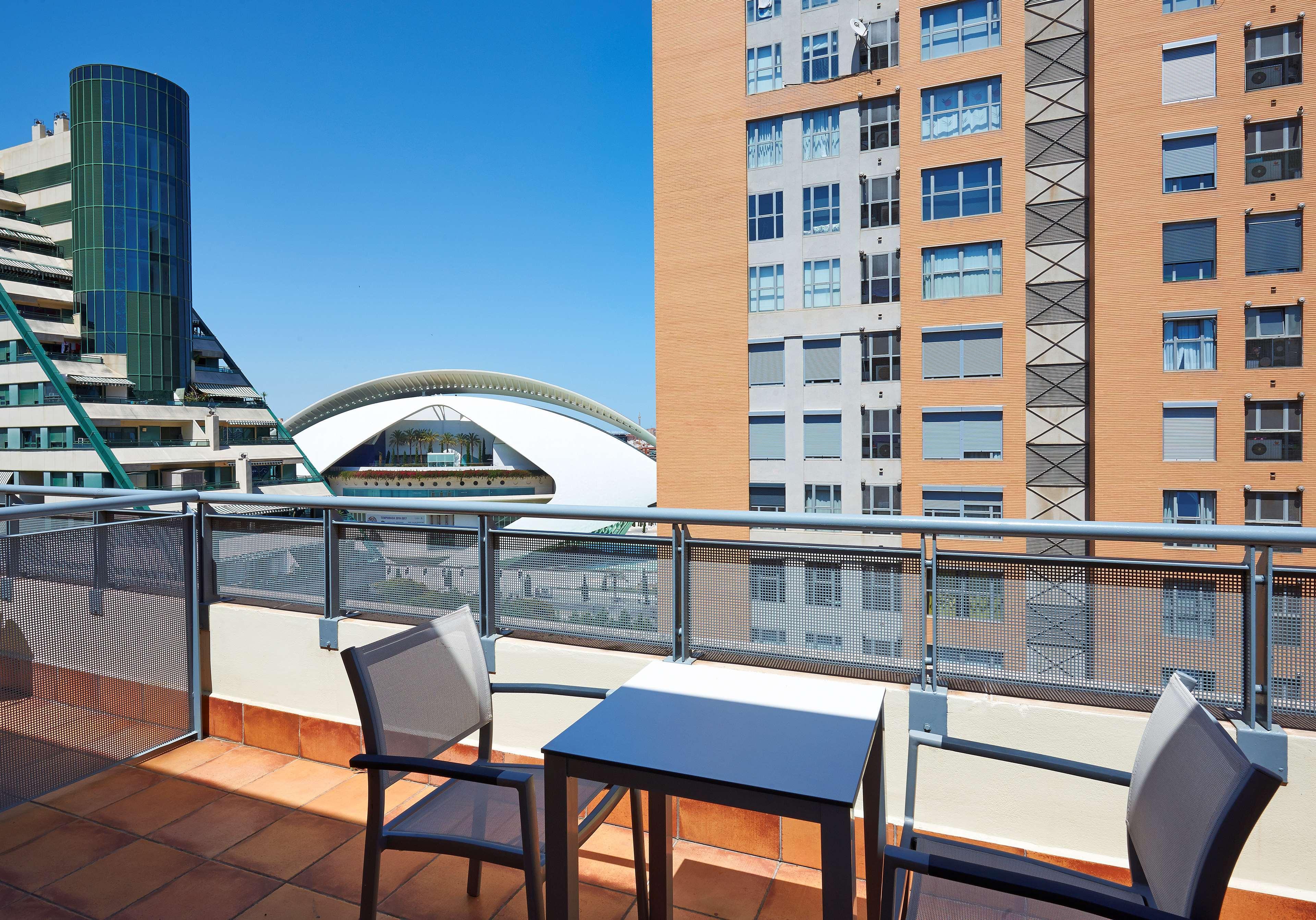 Nh Artes Hotel