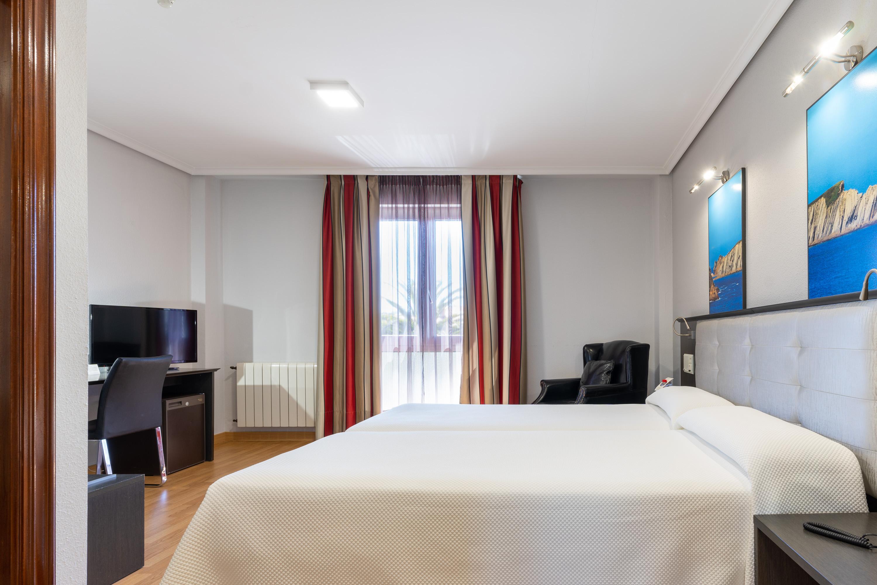Hotel Chateau La Roca 3*