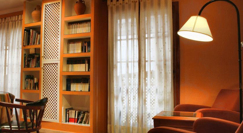 Hotel Cantaros