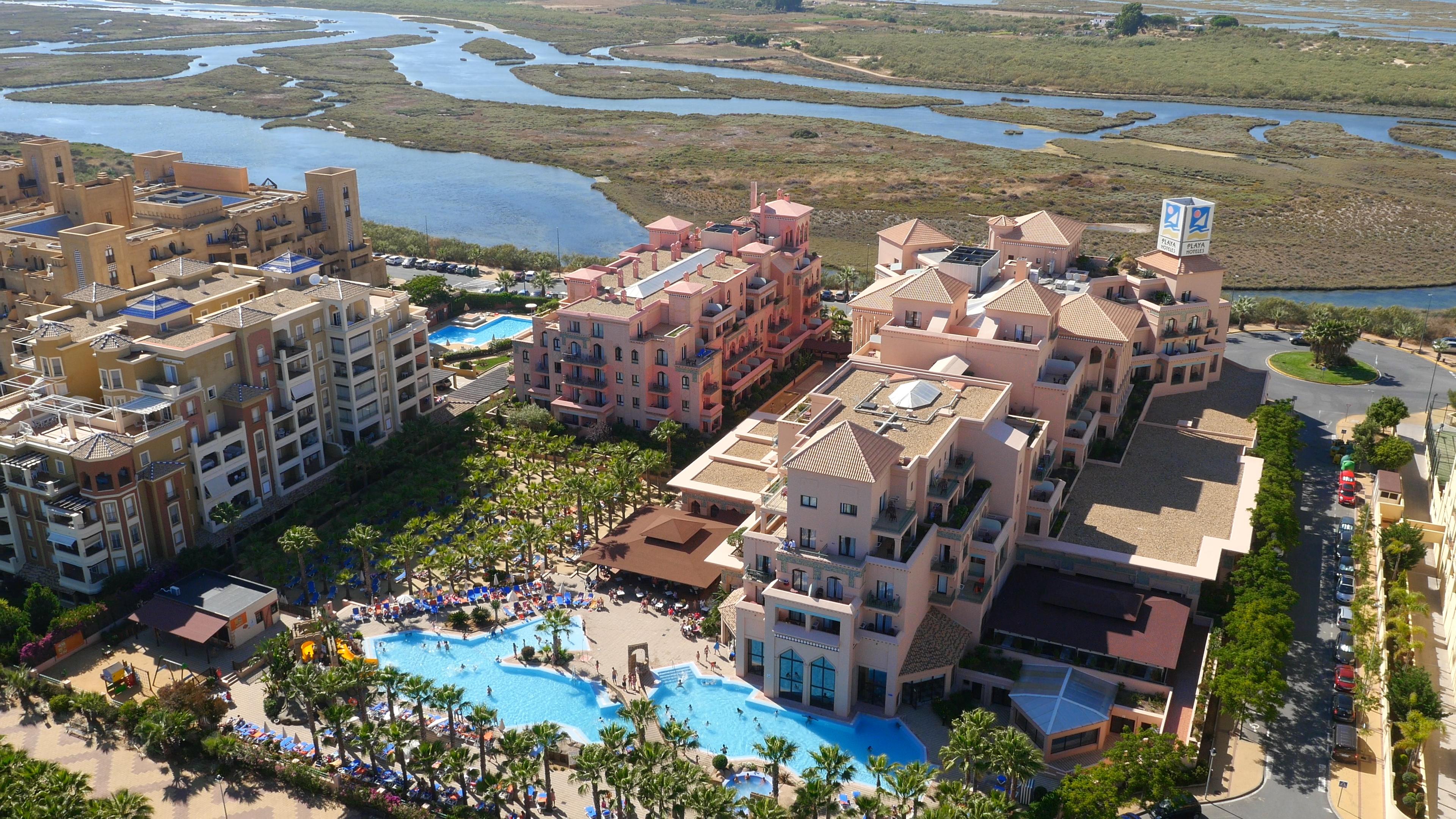 Playacanela Hotel 4*