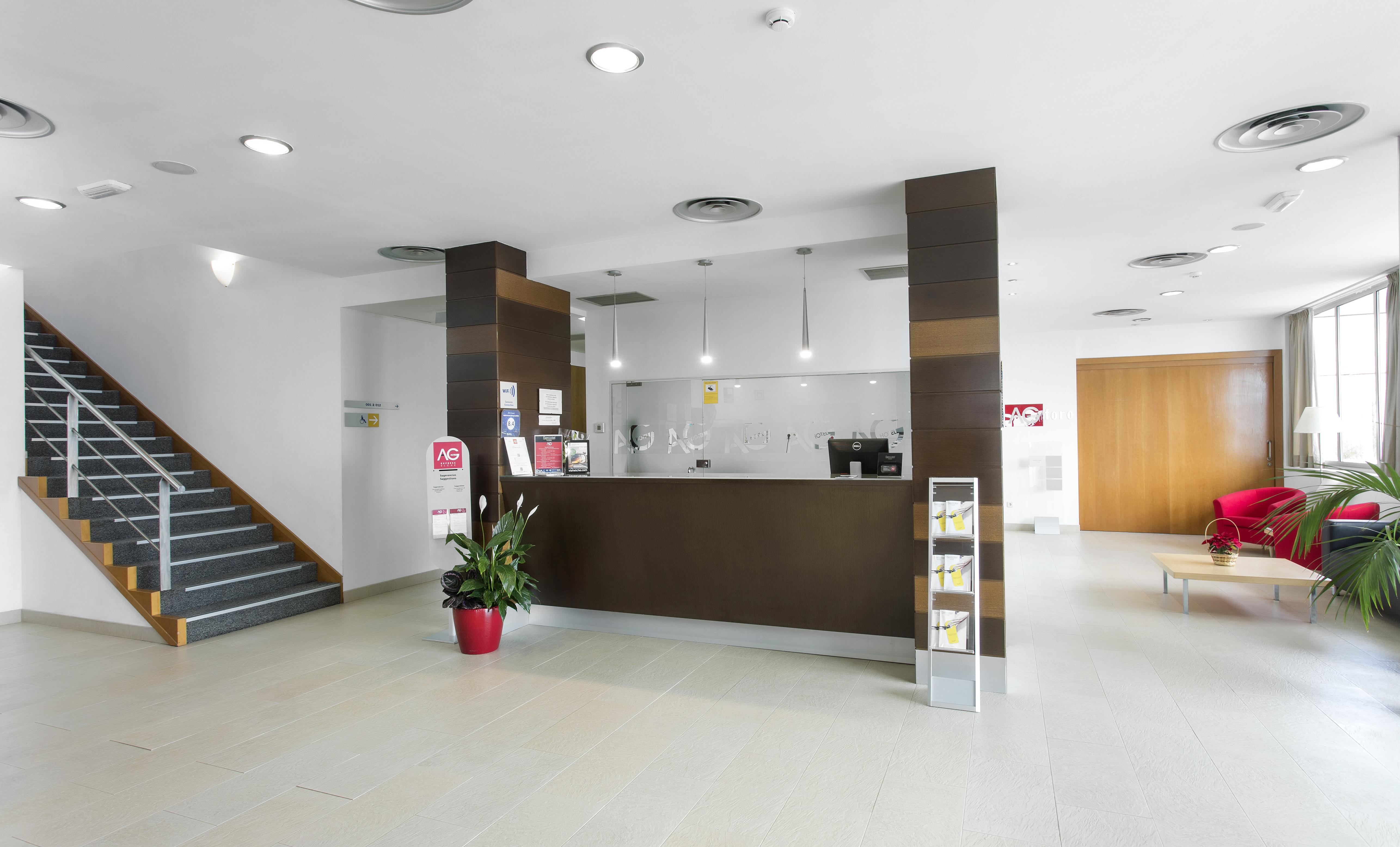Ag Express Elche 2*