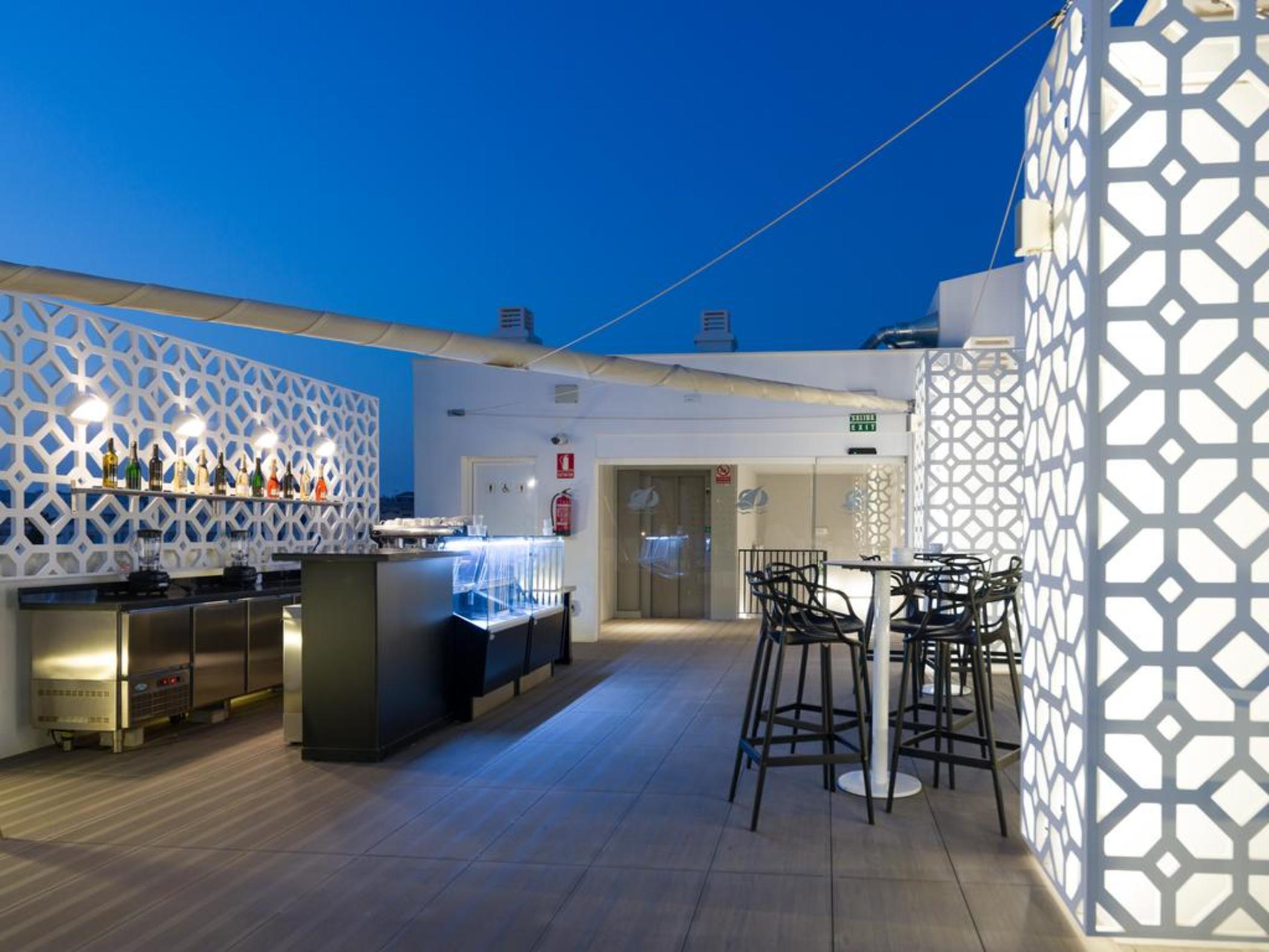 Hotel Costa Del Sol