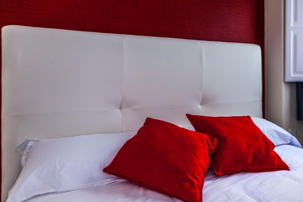 Valentina Deluxe 3000 Apartment *
