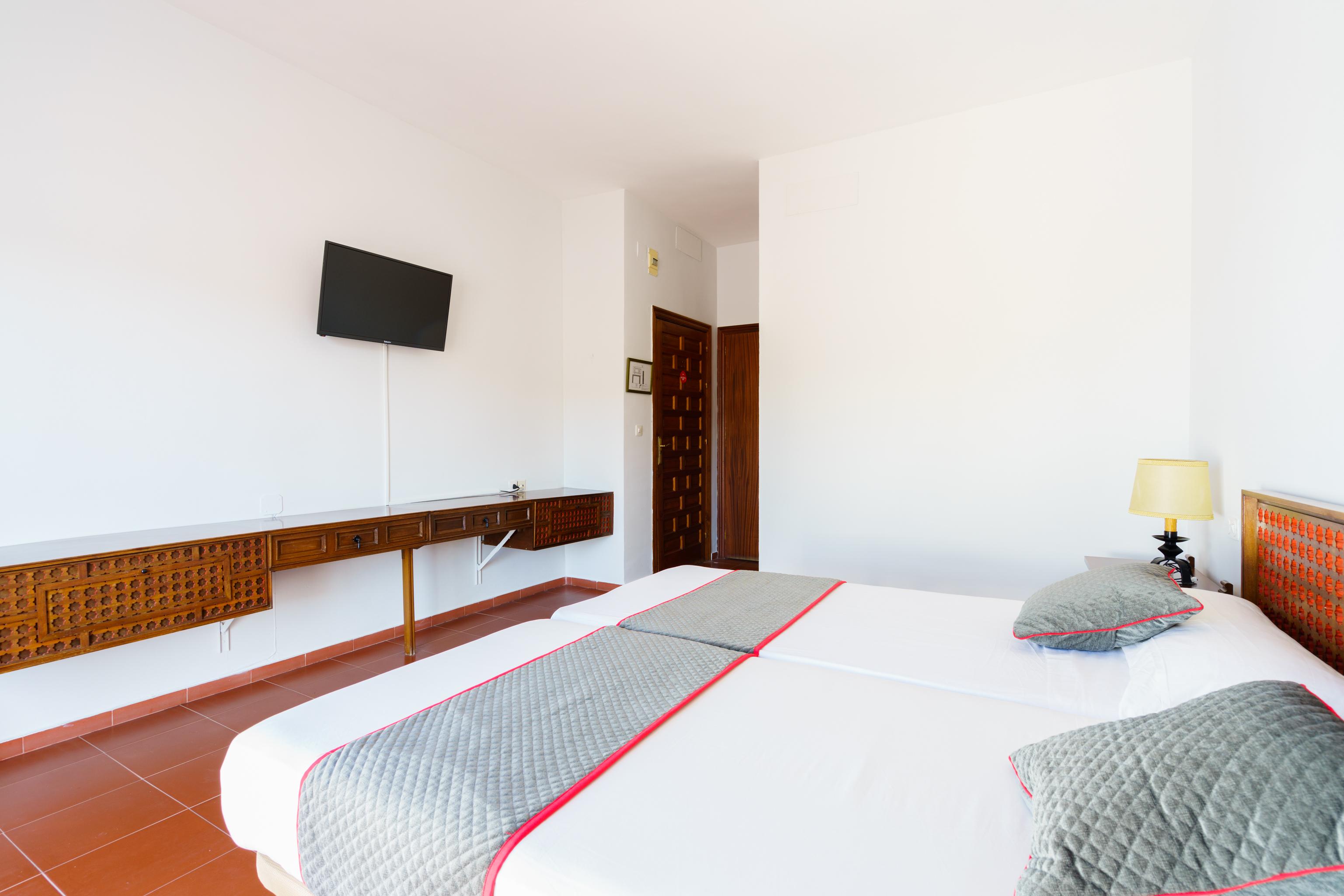 Oyo Cumbres Hotel El Garrobo