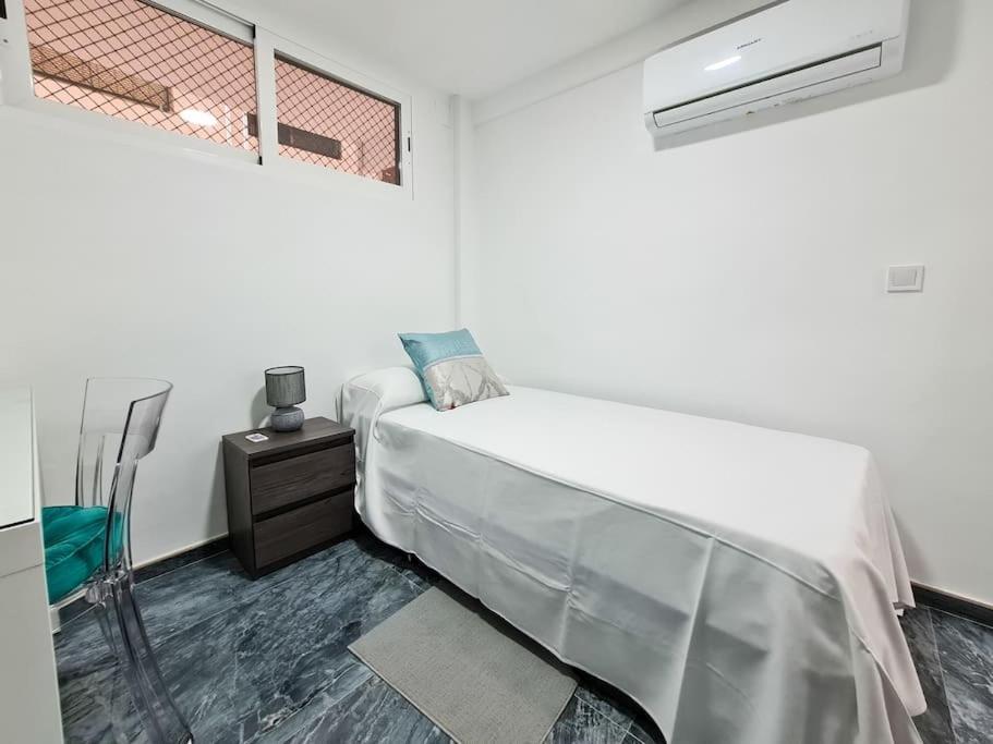 Modern Right In The Heart Of Benidorm