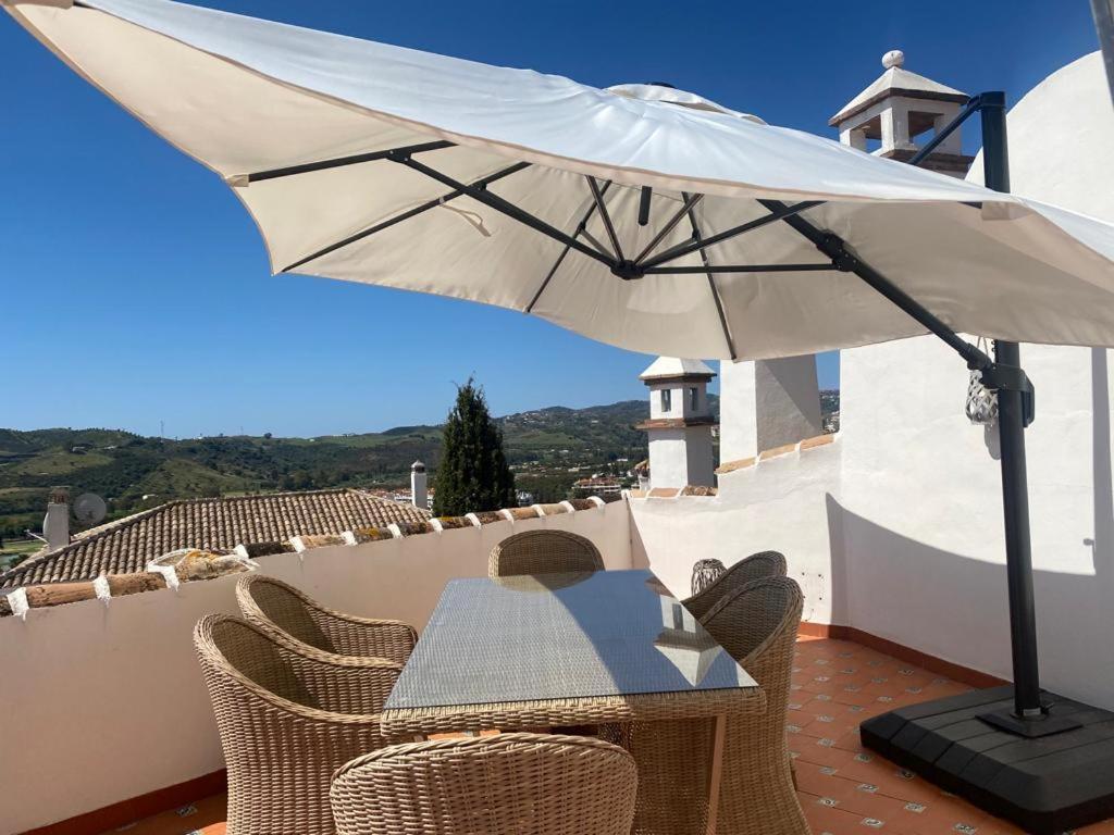 Apartamento Andalusialaistyyppinen, 3 Makuuhuoneen Asunto Casa Zarina, Puebla Aida, Mijas Santa Fe de los Boliches