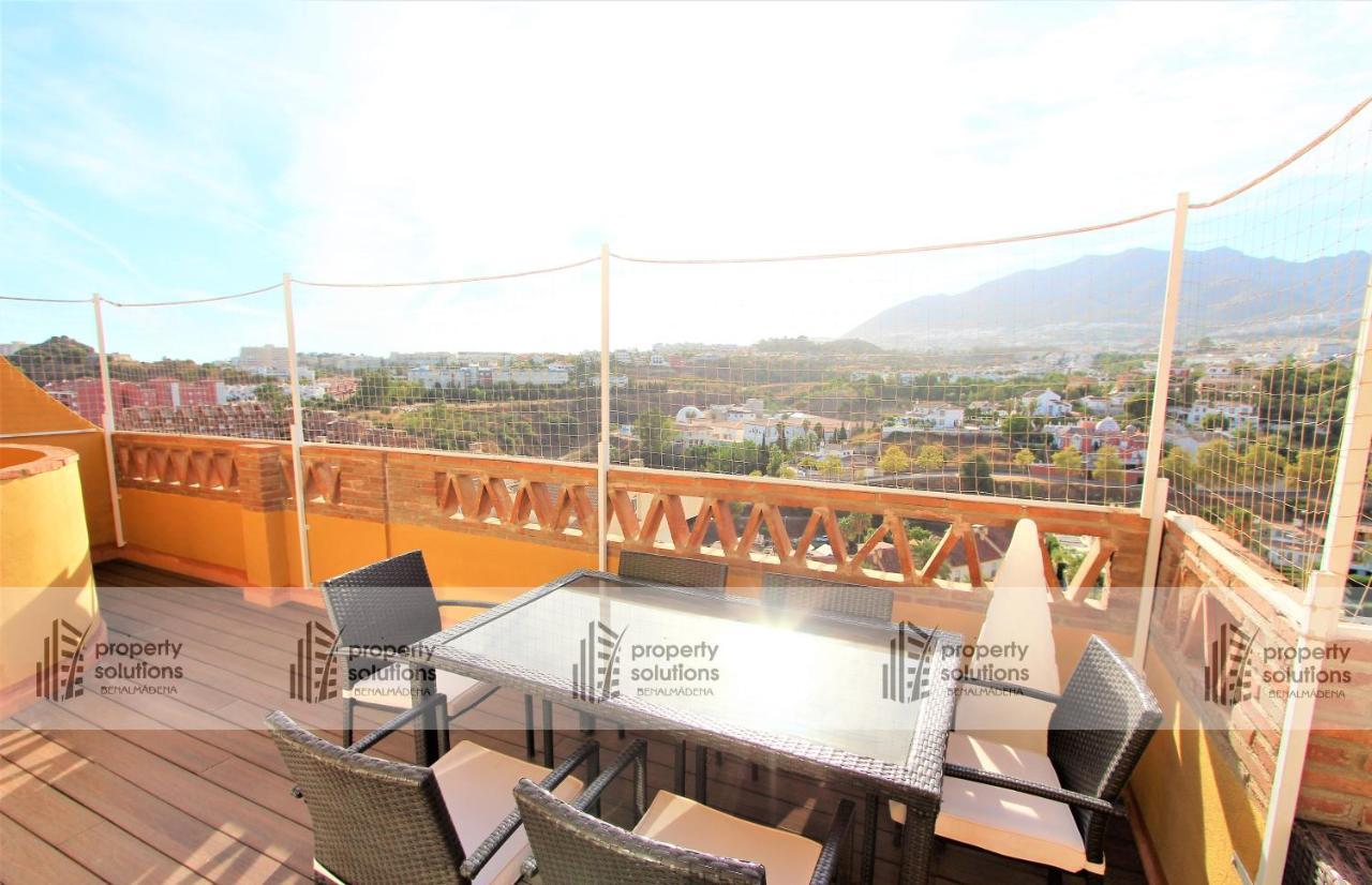 Apartamento ático Deluxe. Gran Terraza Con Vistas Panorámicas. Piscina De Temporada. Parking Gratis. *