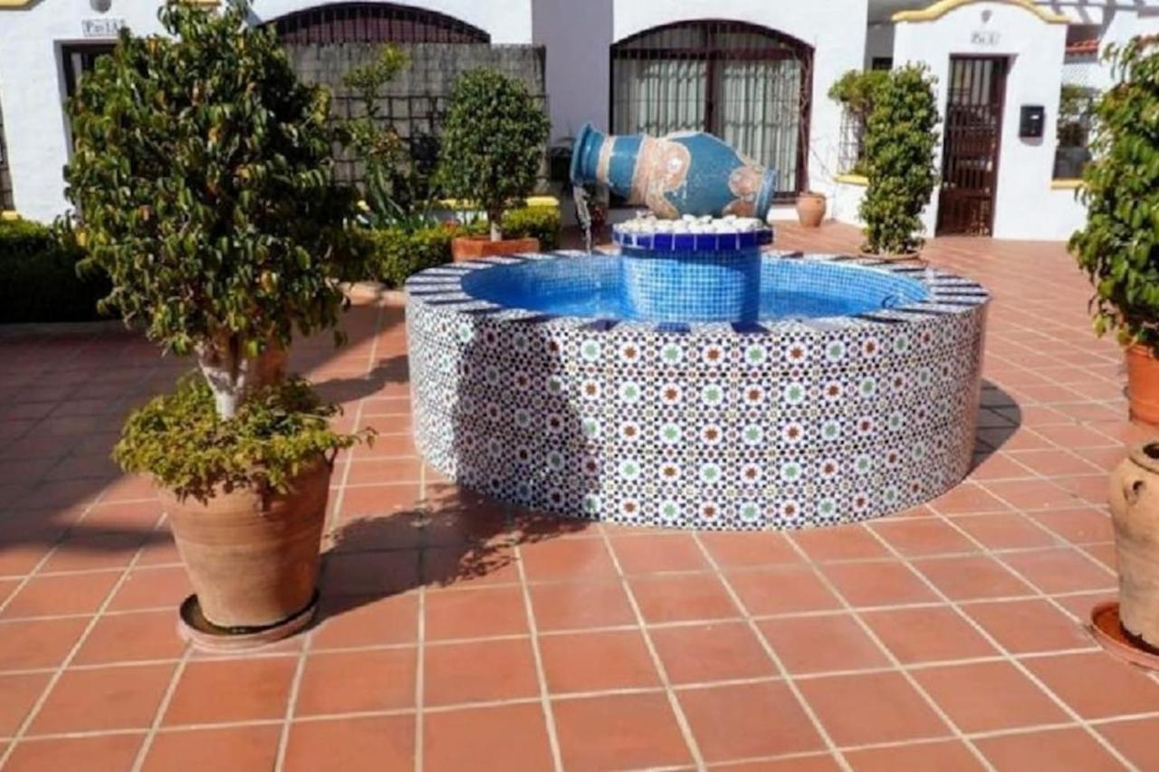 Apartment La Buena Vida Duplex: Stylish Retreat With Pool Access Near Puerto Banus *