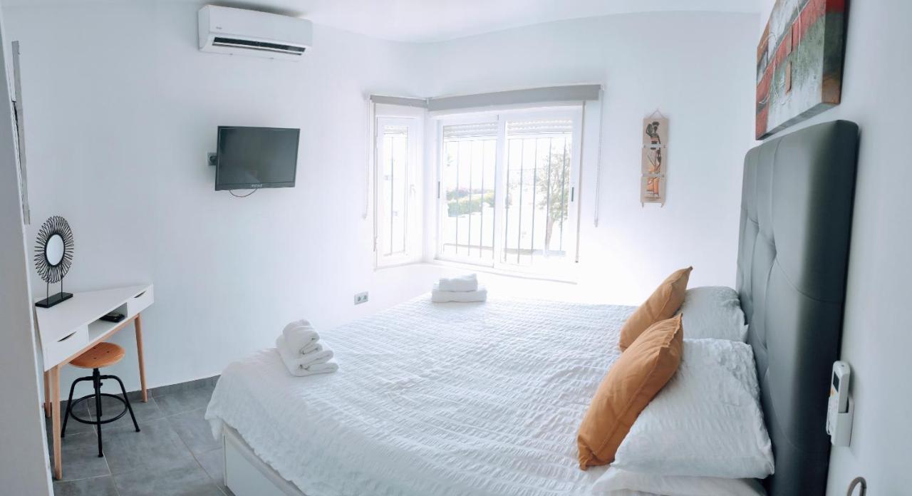 Torreguadiaro - 2 Mins Walk From The Bars And Restaurants Villa San Roque (Andalucia)