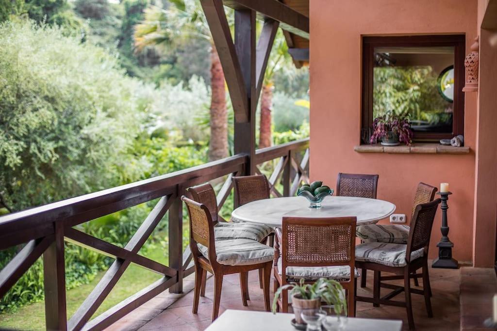 Villa Exotic Tropical W/ Large Pool In Sotogrande! San Roque (Andalucia)