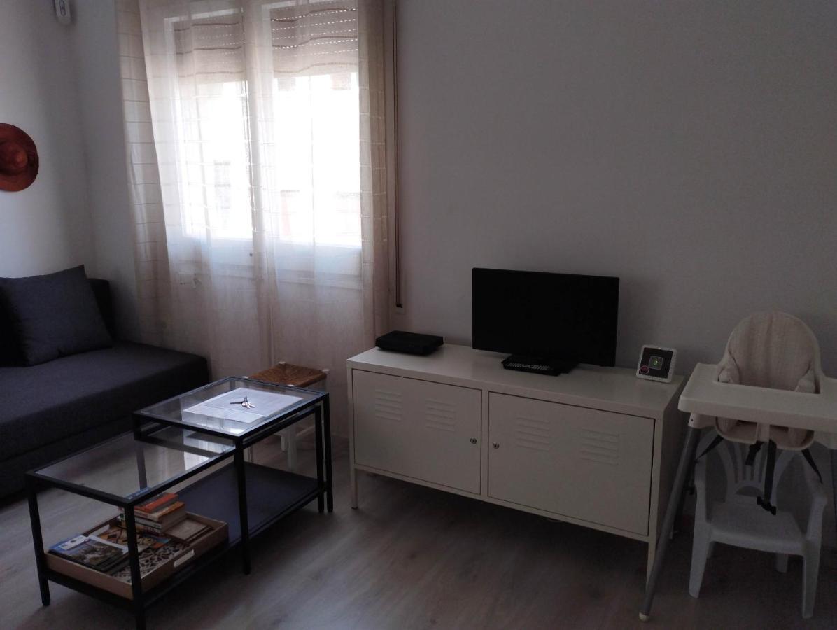 Atico Lumineux A 10 Min Du Centre Apartment L'Hospitalet de Llobregat