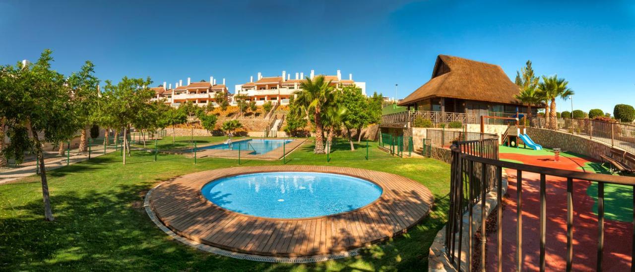 Ona Hacienda Del Alamo Golf *