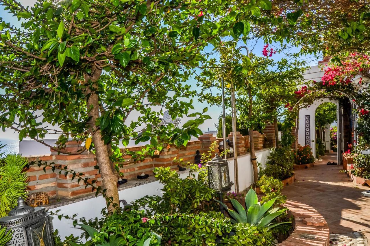 Casa Hermosa Bed & Breakfast *