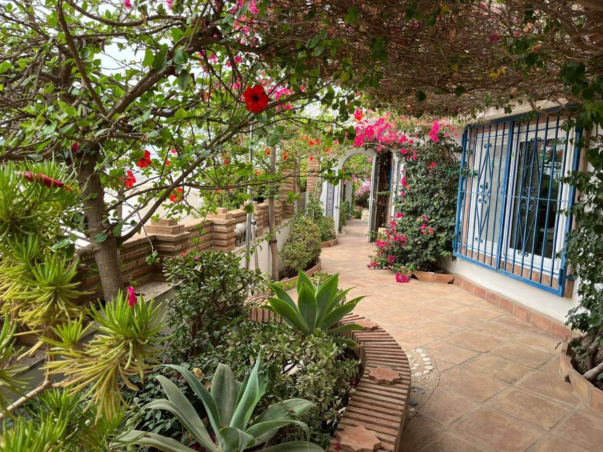Casa Hermosa Bed & Breakfast *