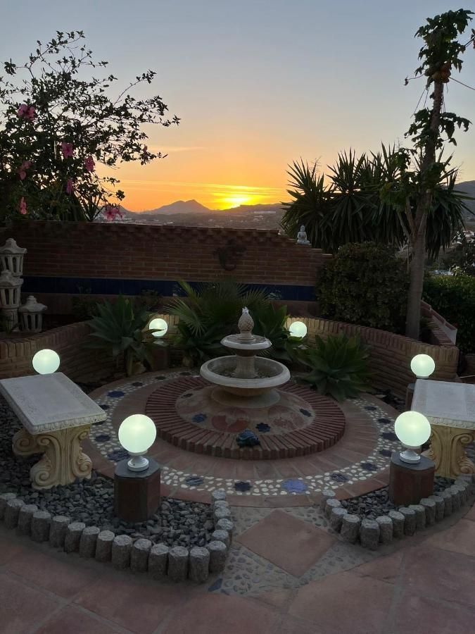 Casa Hermosa Bed & Breakfast *