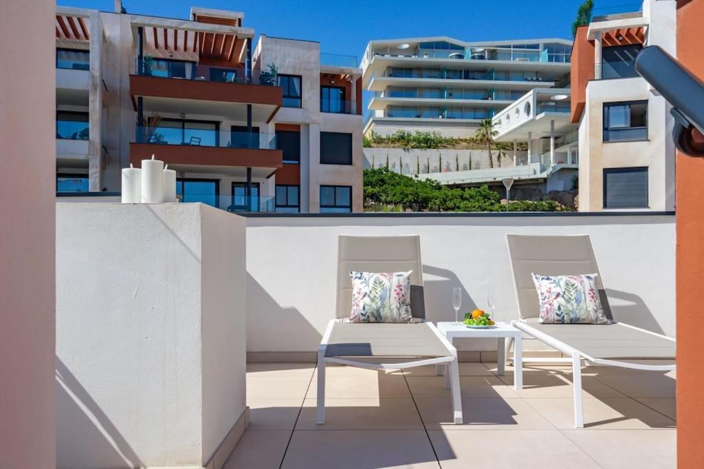 Stunning Penthouse W Private Pool In El Higueron By Costarentals - Ref 178 Fuengirola