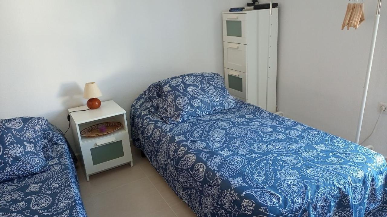 Habitación en casa particular Habitación Económica Y Acogedora A 10' De Cádiz *