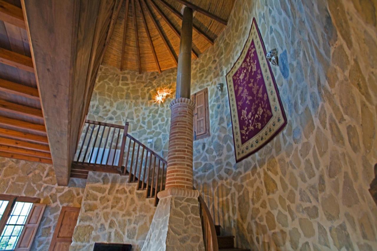 La Torre Rocabella Villa