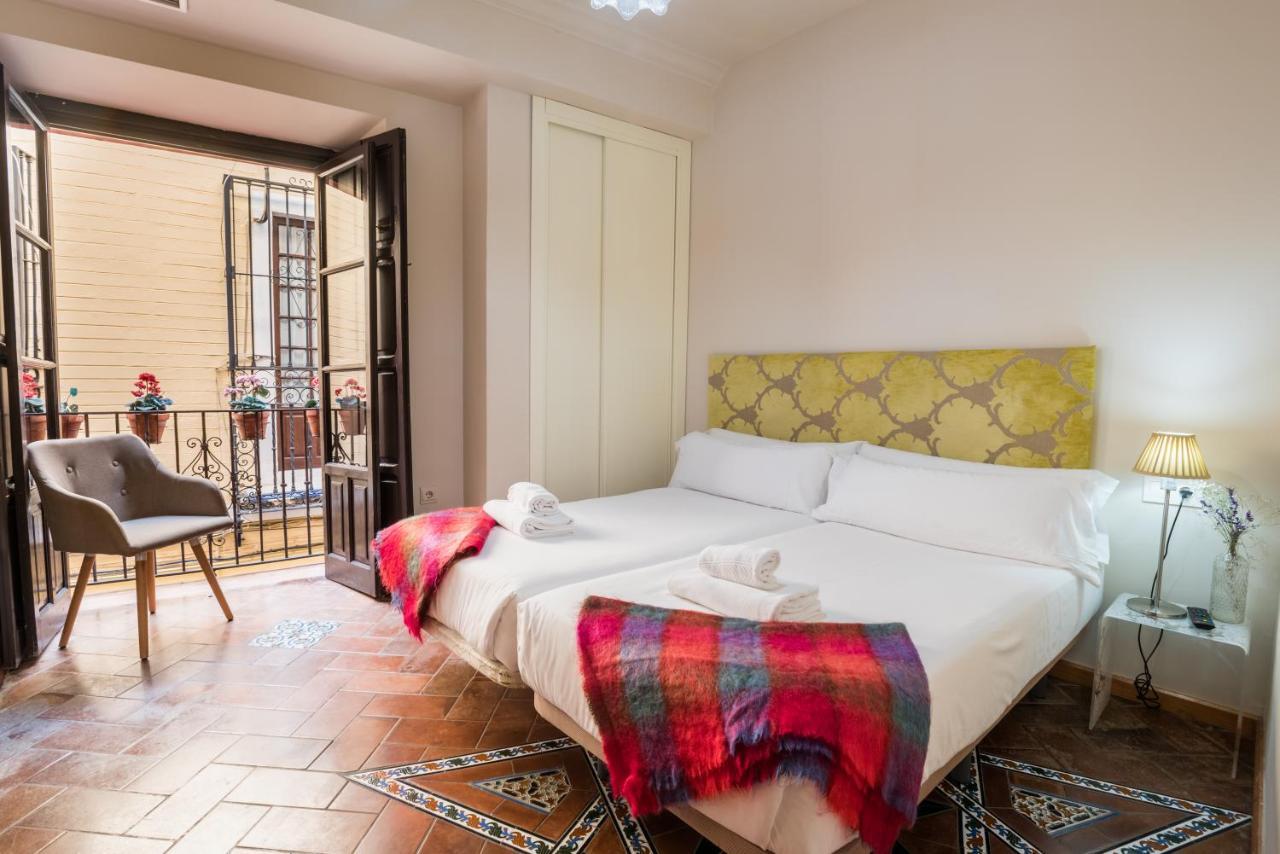 Casa17 Santacruz * Sevilla