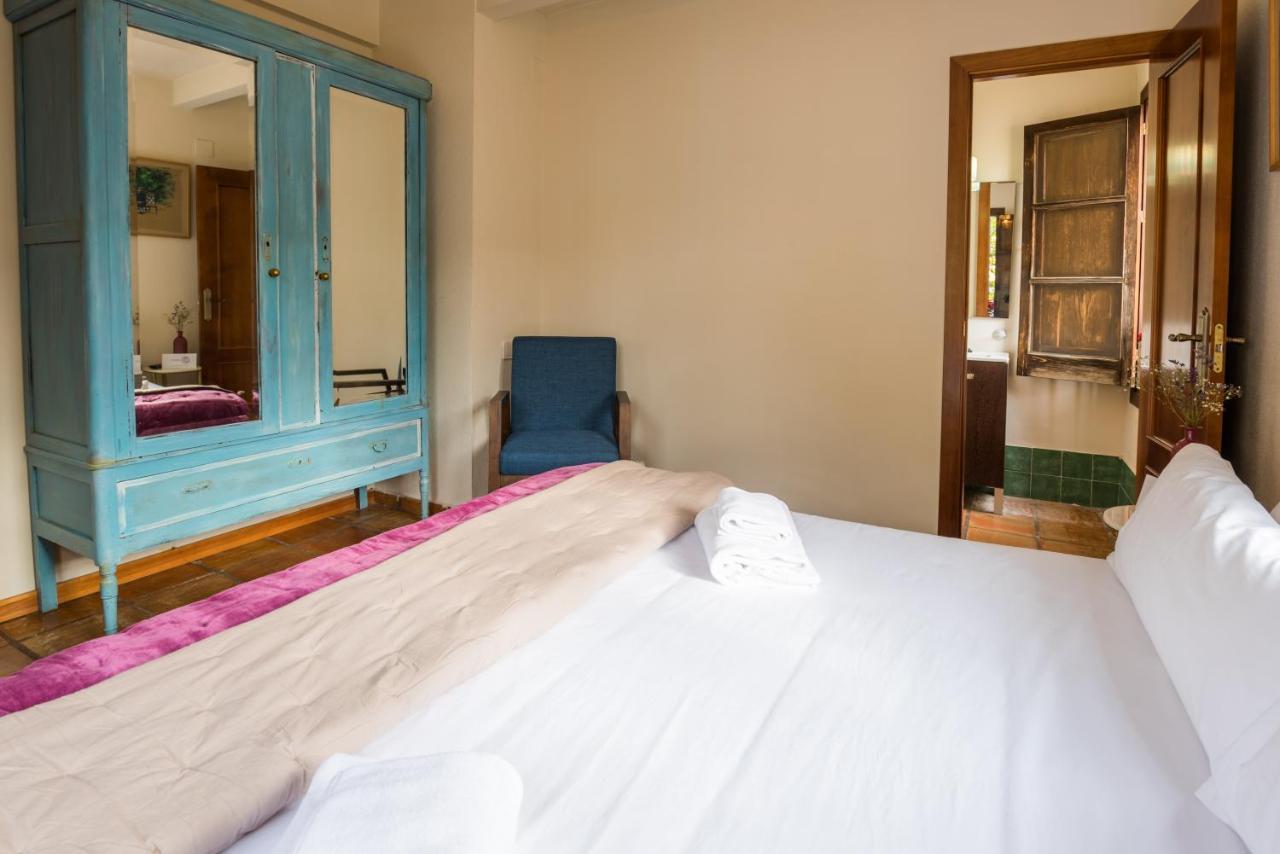 Casa17 Santacruz Pensión Sevilla