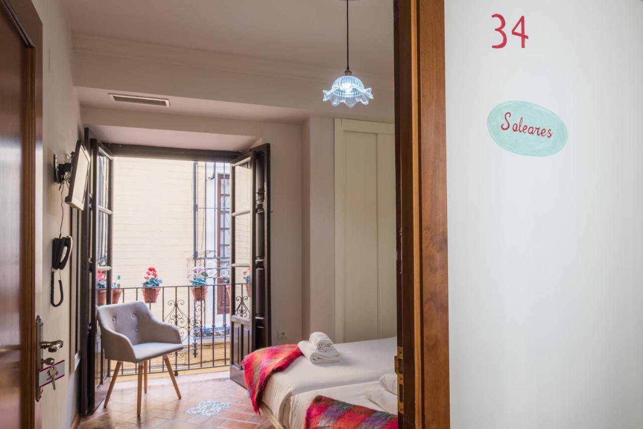 Casa17 Santacruz Pensión Sevilla