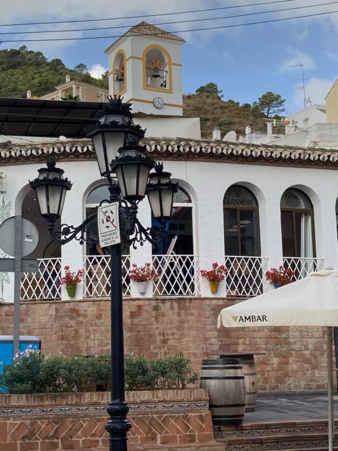 Apartamento Modern In Village Centre With Underground Parking *