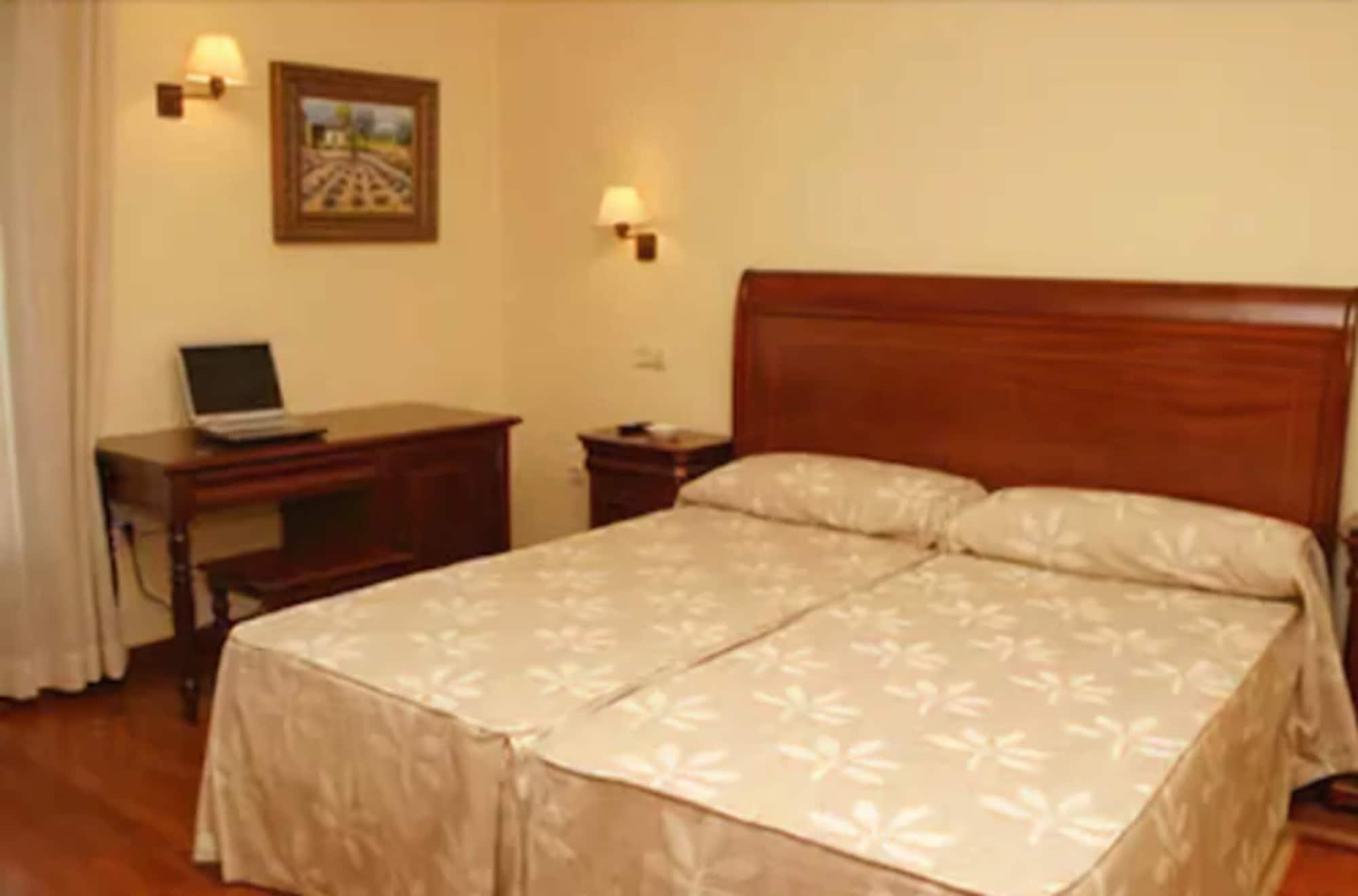 Eslava Hotel 4*