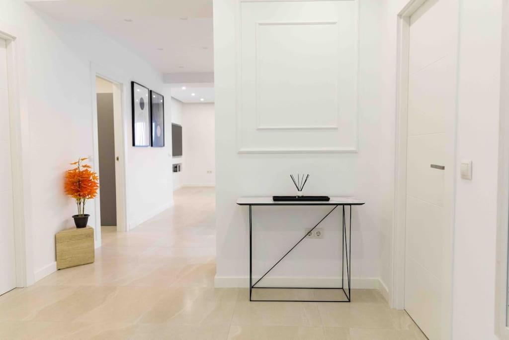 Apartamento Modern 3-bed In Heart Of Torremolinos