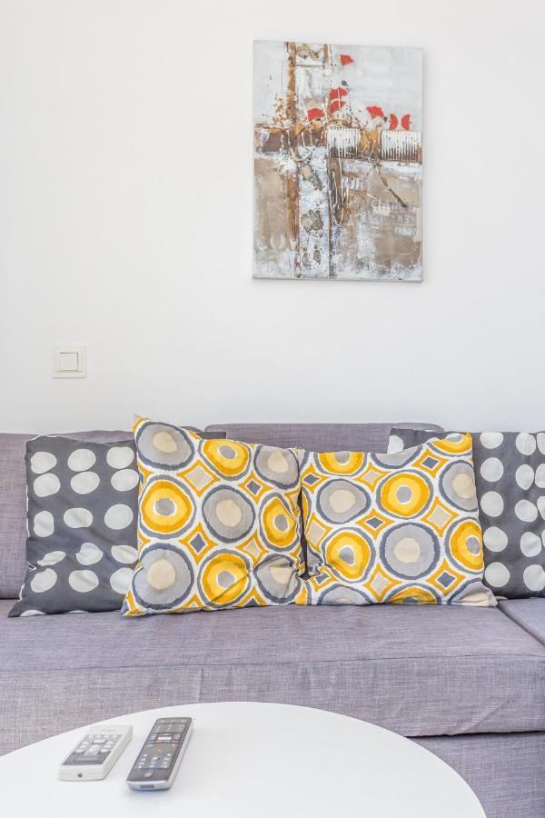 Gran Calahonda 2br 2ba With Terrace Wifi/ac/pool Apartamento