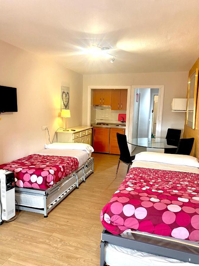 Rebeca Apartamento *