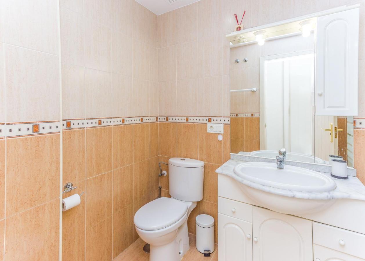 Gran Calahonda 2br 2ba With Terrace Wifi/ac/pool * Sitio de Calahonda