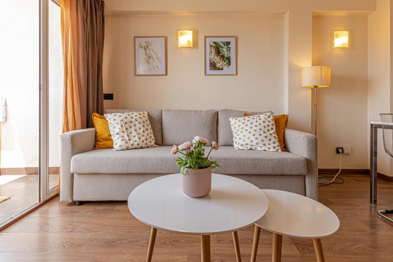 Apartamento 797 Rentals- Atico En Arroyo De La Miel Con Hermosas Vistas *