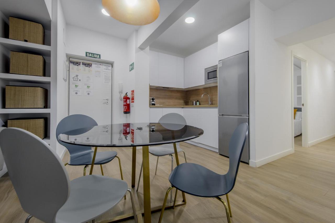 Apartamento Nuevo Piso 7 En El Corazon Del Rastro/madrid Madrid