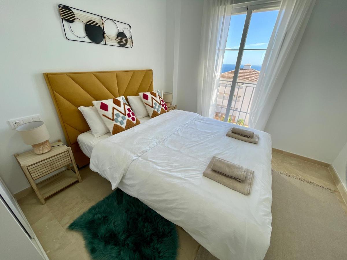 Hill Sea View Manilva