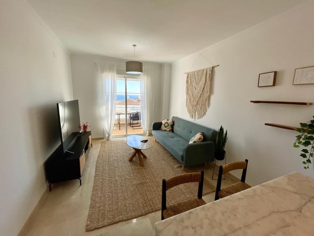 Apartment Hill Sea View