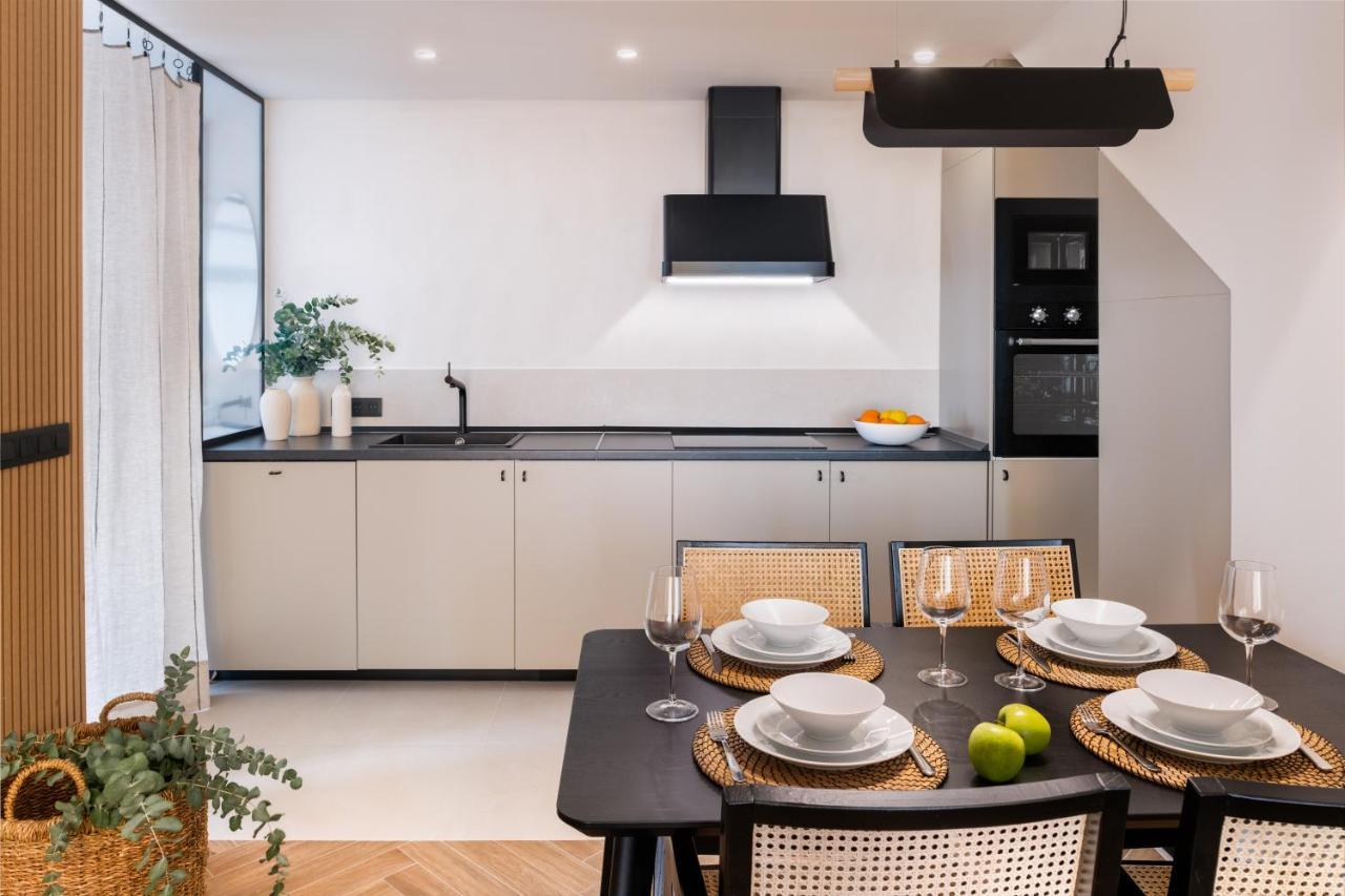 Magno Robles With Jacuzzi And Private Parking Apartamento *