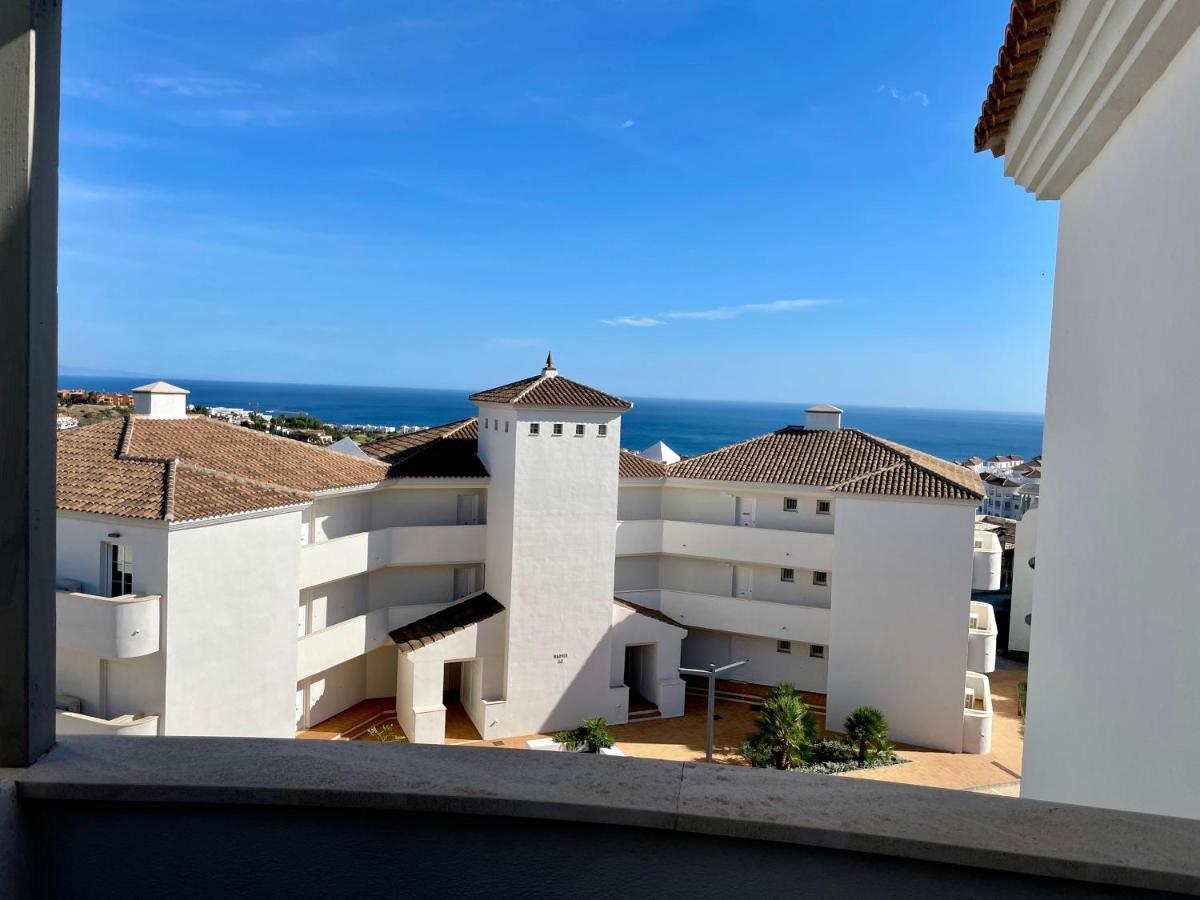 Apartment Hill Sea View *
